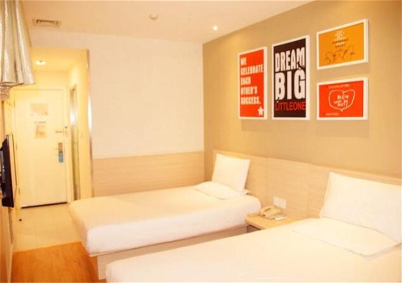 Hanting Hotel Ji'Nan Baotuquan Hongjialou Exterior foto